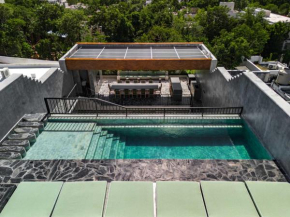 Villa Jungle Mansion Rooftop Pool with Event Space